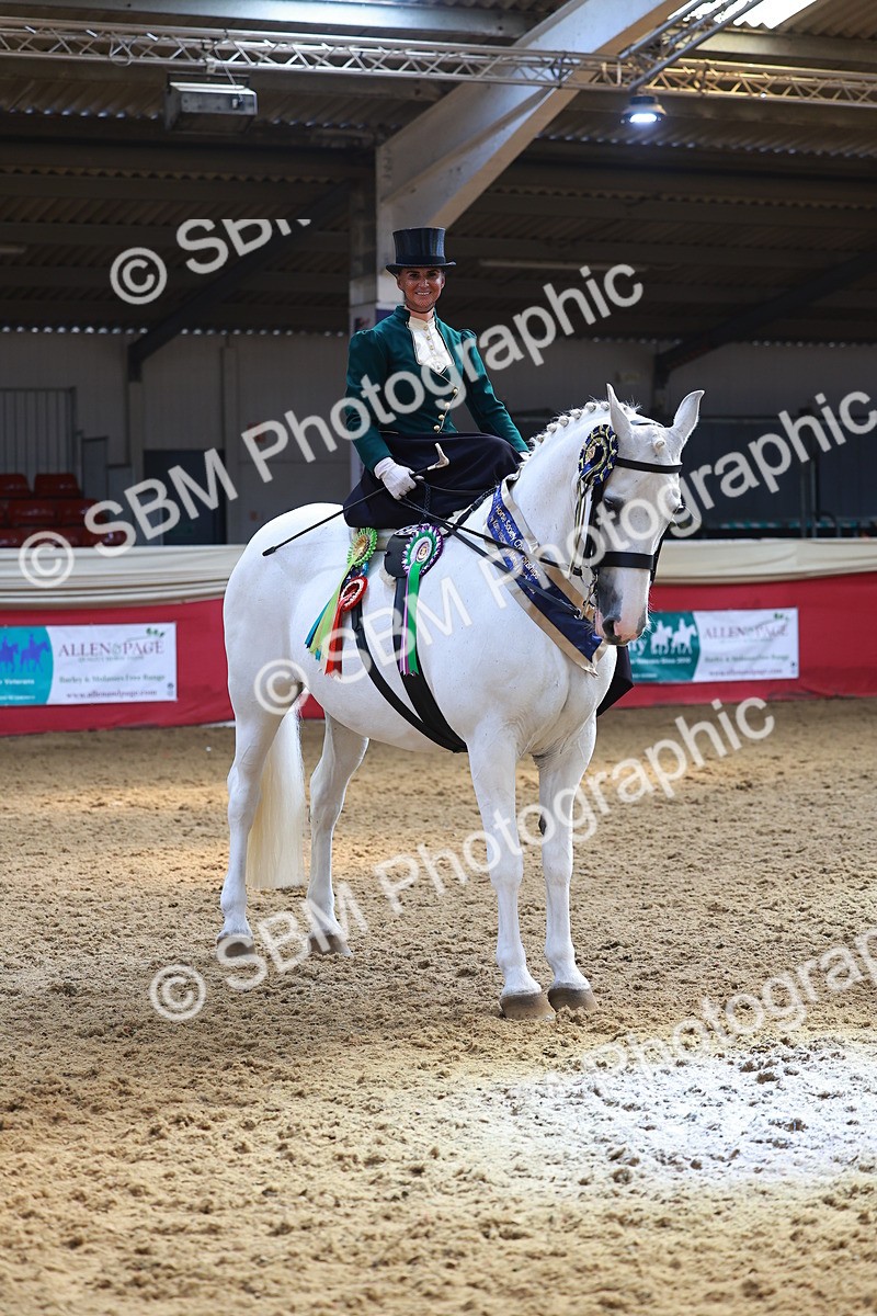 SBM_13914 - Class 106 - Ridden Costume - Side Saddle