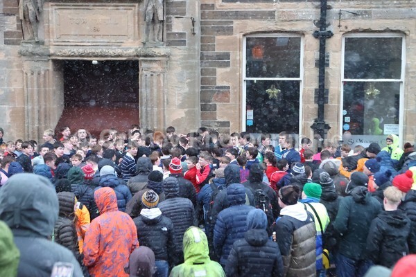 AA076548 - New Years Boys Ba'