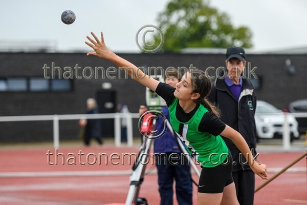 ComMast25-910540 - Field Female Set Two