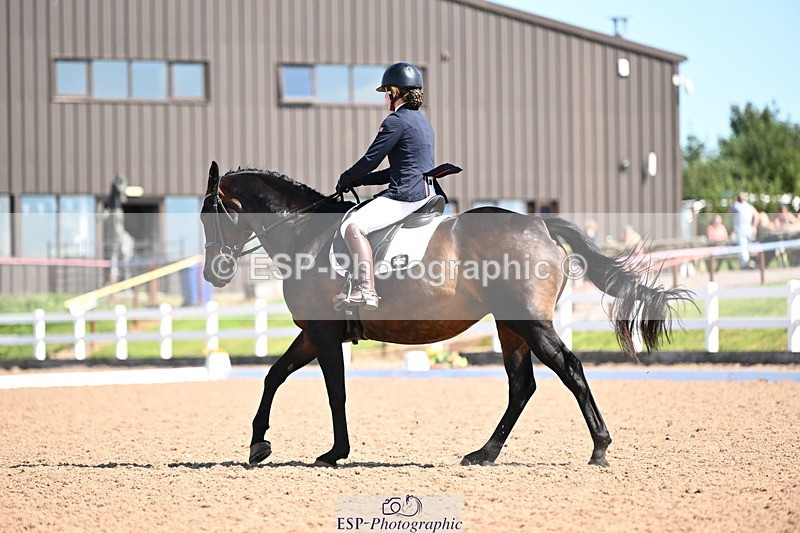 240816A-114343-04100 - 249-Georgina.Young-Minuet1v