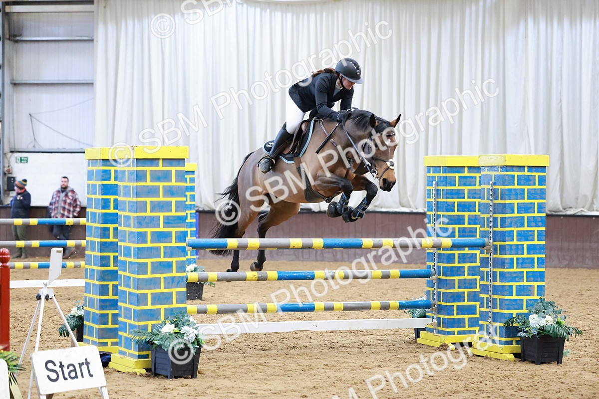 SBM_003659 - Class 11 - Senior Newcomers/ 1.10m Open