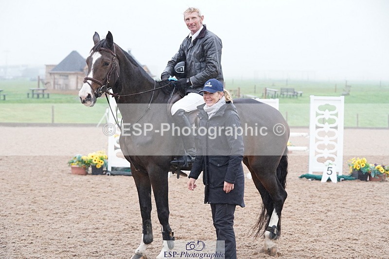 241006A-133628-07033 - Cls 20 Snr Newc & 1.10 Open