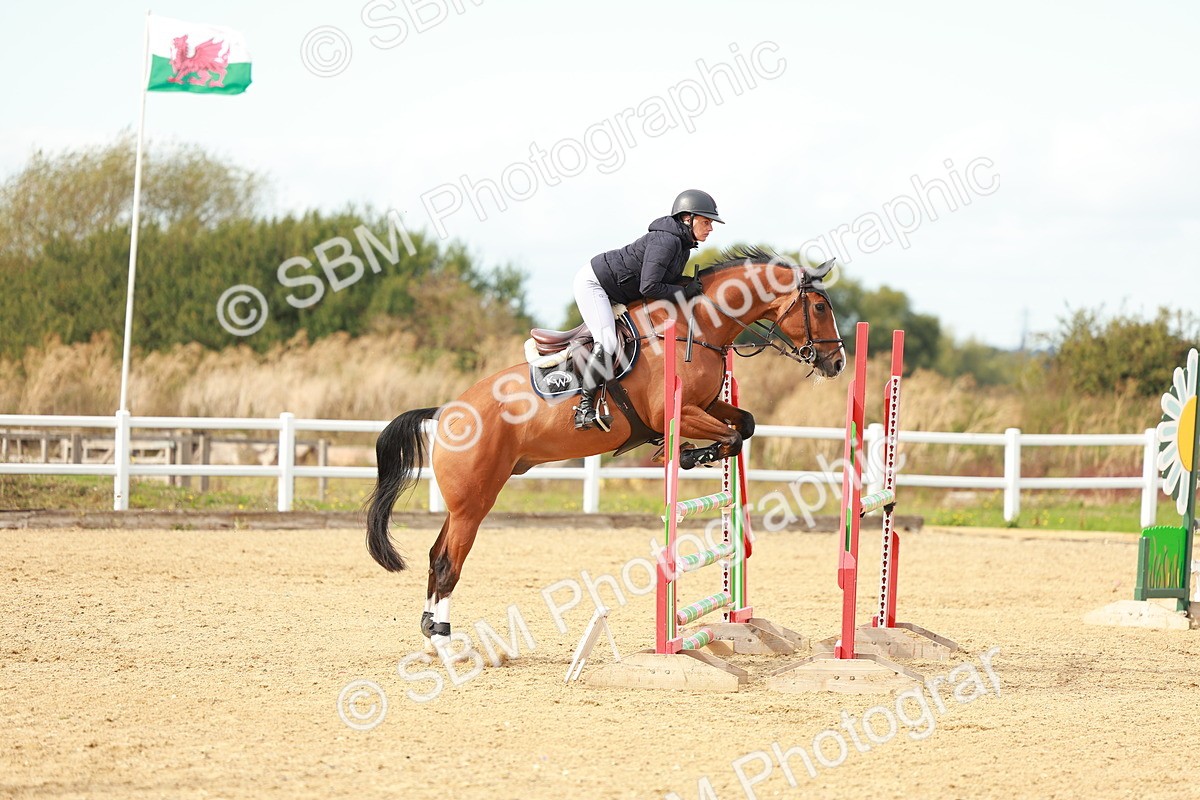 SBM_001684 - Class 4 - Senior Newcomers - 1.10m