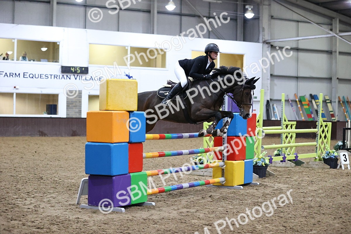 SBM_002020 - Class 4 - Senior Newcomers - 1.10m Open