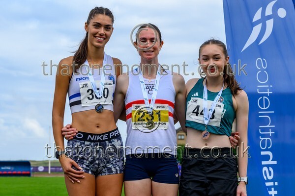 Nat26SUN-914391 - Medals