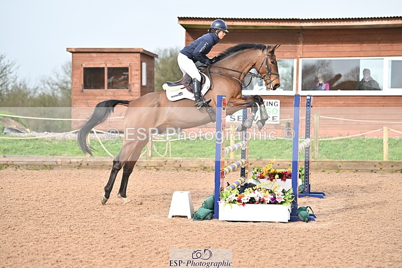 240405A-083029-00141 - Cls 1 Snr 1.05m & 1.10m