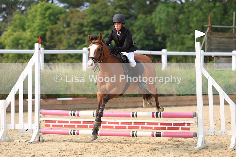 3E7A2803 - Class 10: Junior 60cm