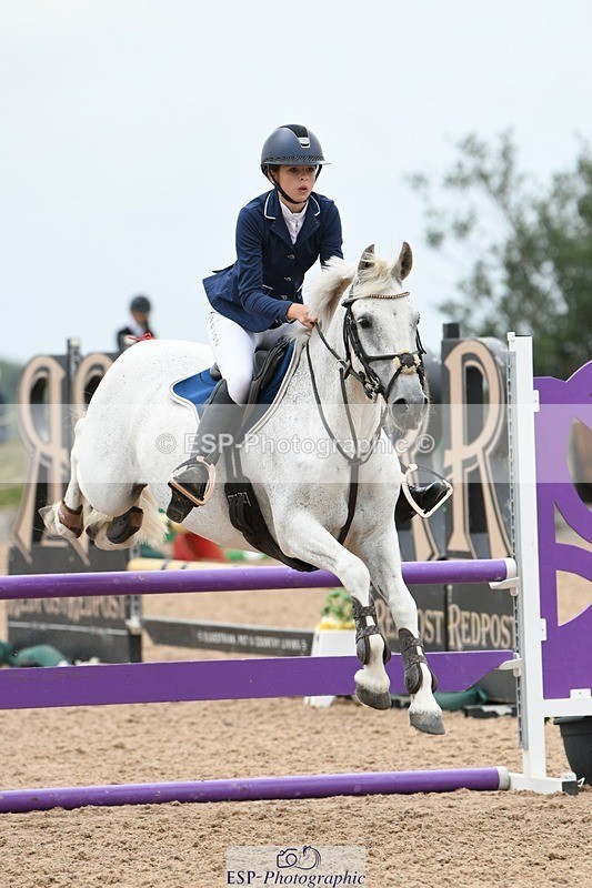 250807-112800-00678 - 90cm Round 1