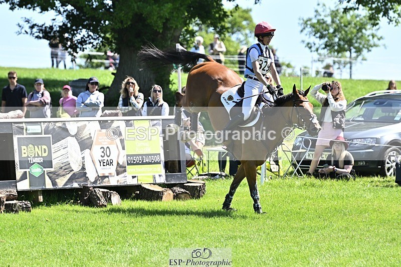 240525-111326-12253 - 329-GLOBAL_AMARETTO-Charlotte_Agnew