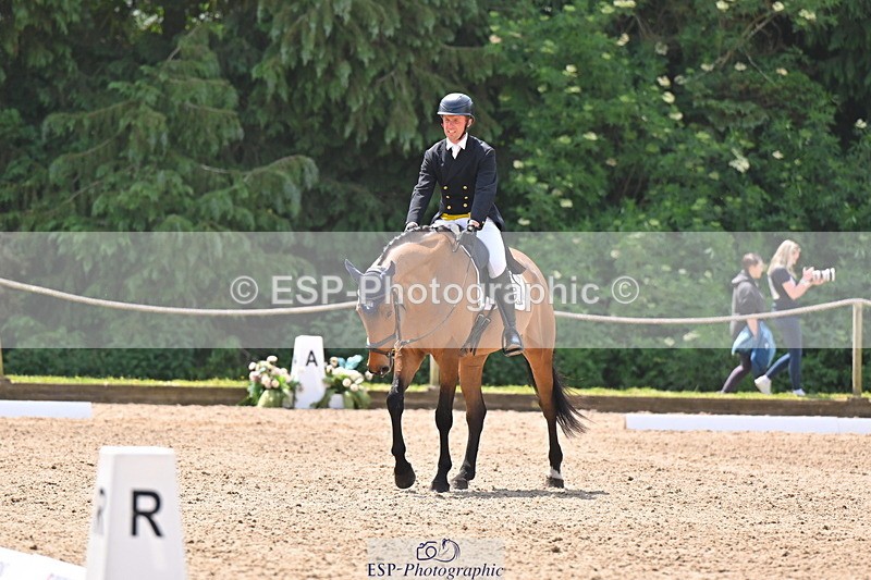 250523A-123010-06896 - C-284-Harry.Dzenis-KILBUNNY.MAXIMUS