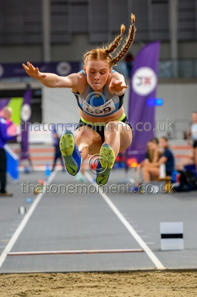 SenInd26-916334 - Field Female Set One