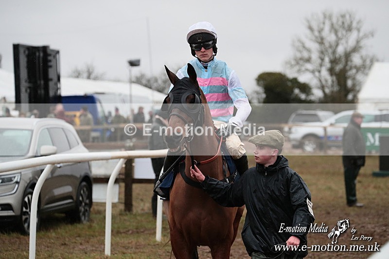 PtP 260125 820 - Cocklebarrow Point-to-Point racing with the Heythrop Hunt 26/01/25