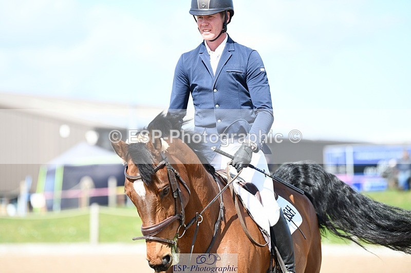 250328-121535-00919 - Cls 3 Snr Foxhunter