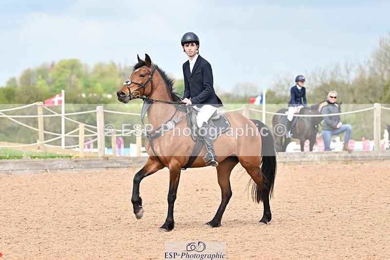 240506A-114136-08568 - Cls 4 Blue Chip Pony Newcomers & 1m Open