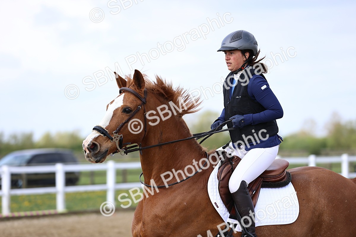 SBM_5173 - Class 9 - Senior British Novice - 90cm