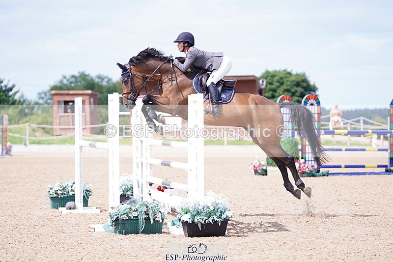 240802A-112406-03794 - Cls 16 Snr 1.20m Open