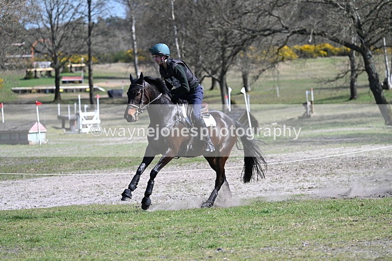 WJ7_1340 - XC Time 13:35 to 13:40