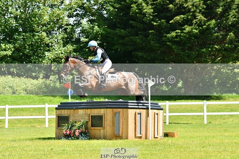 230528-112018-16837 - 414-L_E_B_LIAS_JEWEL-Jonelle_Price-XC