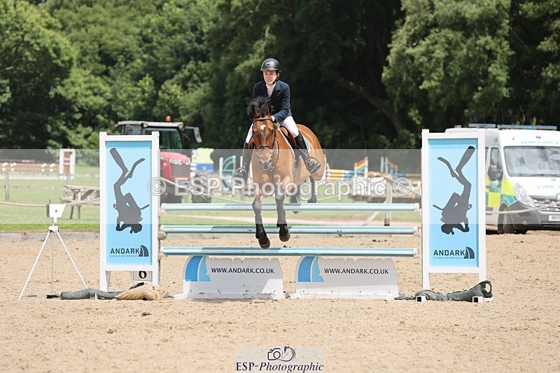 240711-123617-27182 - Cls 122 1.10m Amateur Quali