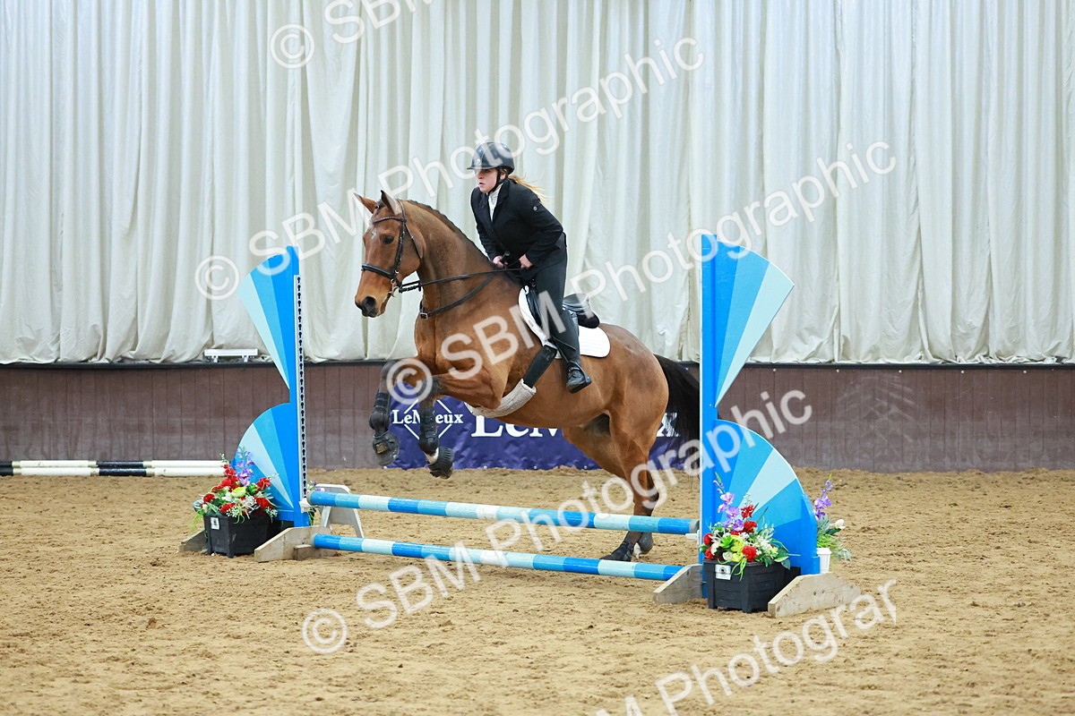 SBM_002442 - Class 3 - Horse & Hound (60cm)