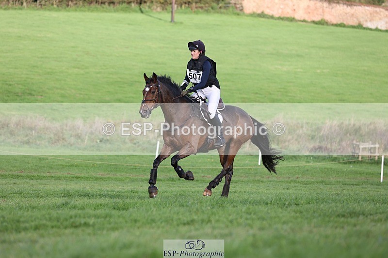 231021-160107-20508 - 507-EDGEDALE.BLUE.LADY-Katie.Lavin-SC+XC