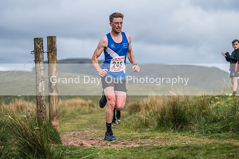 Gavel-304 - Gavel Fell Races (Junior & Senior) Wednesday 28th May 2025