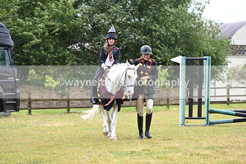 WJ6_9084 - Class 11 Fancy Dress