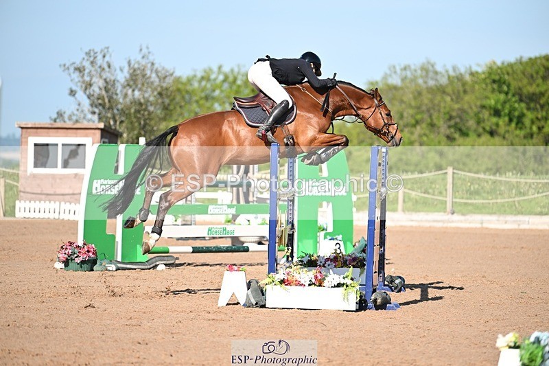 250509-085305-04591 - Cls 13 Snr Foxhunter