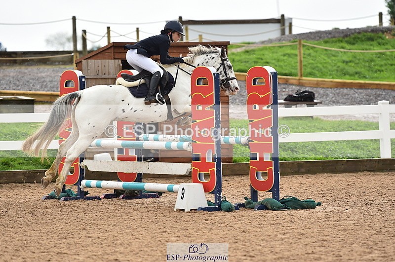 231028A-120916-01029 - Cls 3 Discovery & 90cm Open