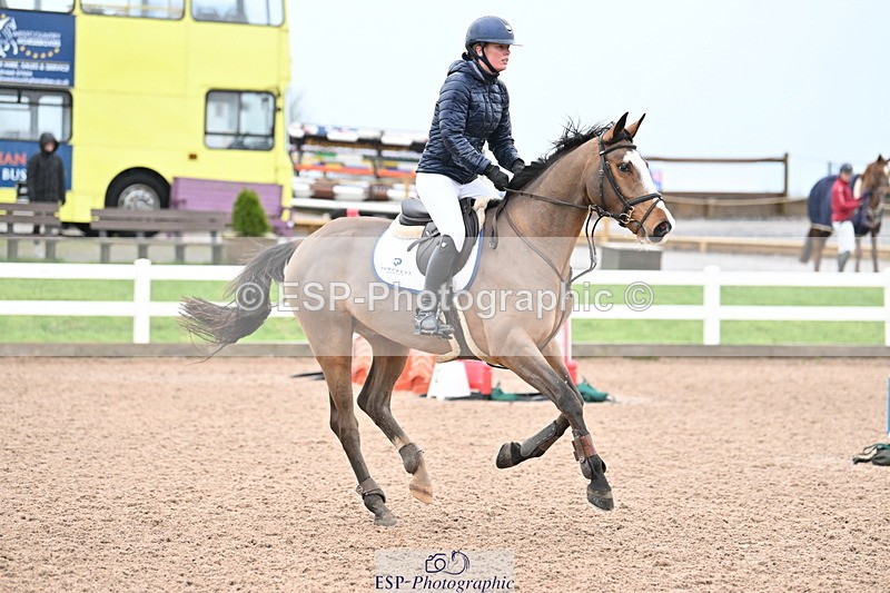 231209A-094431-01355 - Cls 9 British Novice & 90cm Open