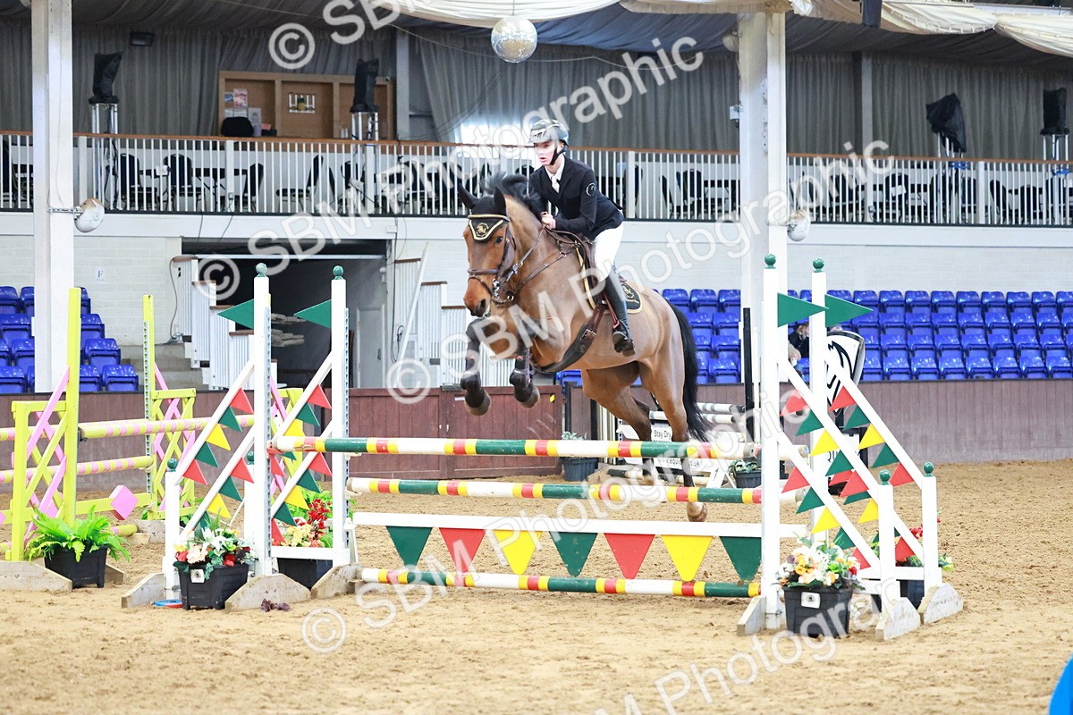 SBM_002931 - Class 9 - Senior Discovery - 1.00m