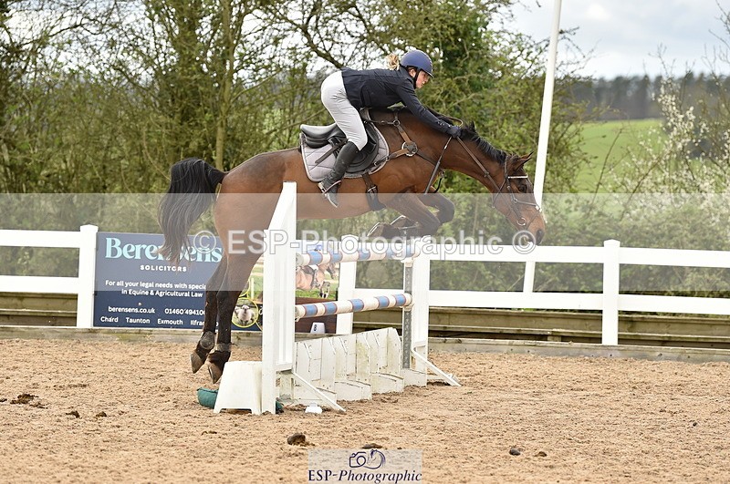 240403A-142248-00770 - Cls 4 Newcomers and 1.10m Open