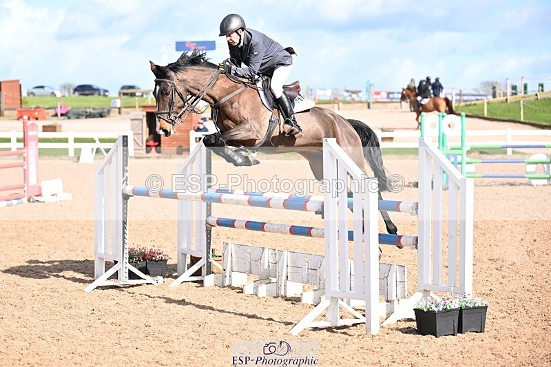260328-145818-04084 - Cls 25 1.10m Amateur Quali