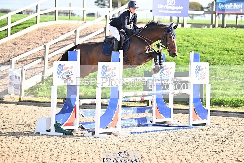 251005-103726-02815 - Cls 15 Foxhunter and 1.20m
