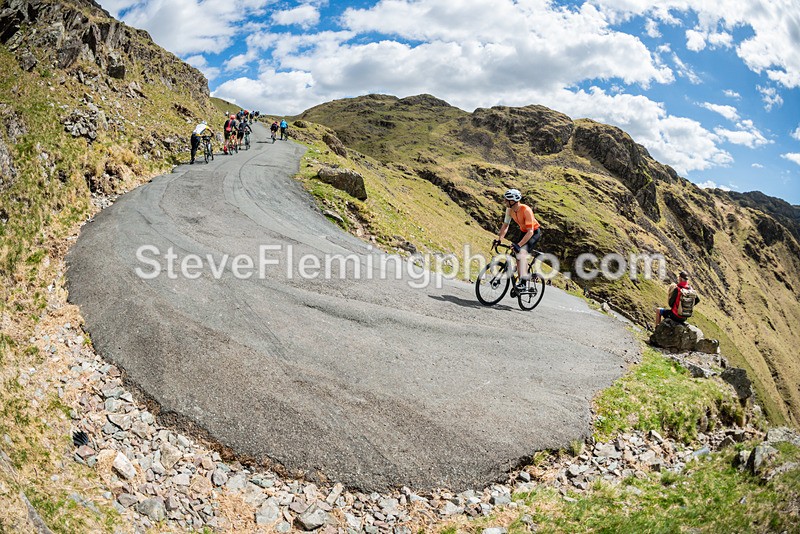 134207 - Hardknott Hairpin 13.00 - 14.00