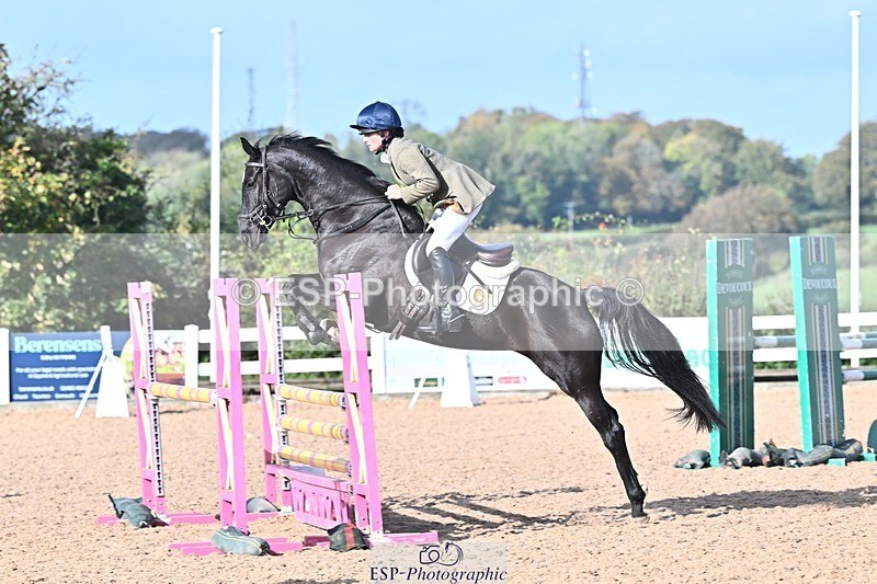 261014-110302-00117 - Cls 03 Snr Disco & 1.00m Open