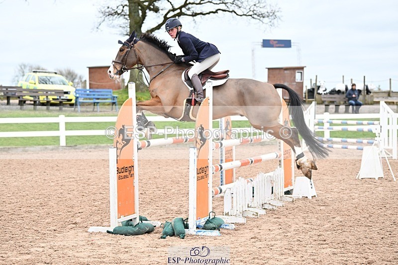 250112-125641-01329 - Cls 20 Newcomers and 1.10m Open