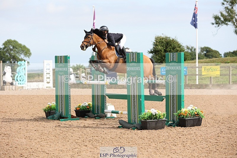 250629-164523-13400 - Cls 30 138cm HOYS Qualifier