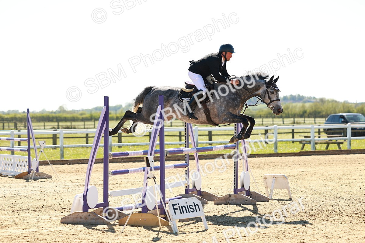 SBM_001844 - Class 5 - Senior Foxhunter - 1.20m