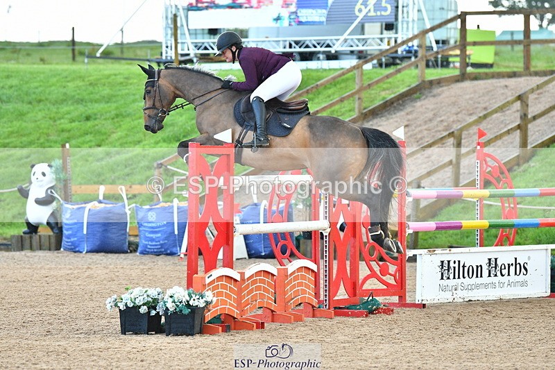 230723A-094014-10622 - Cls 4, 2 Star Small 1.30m