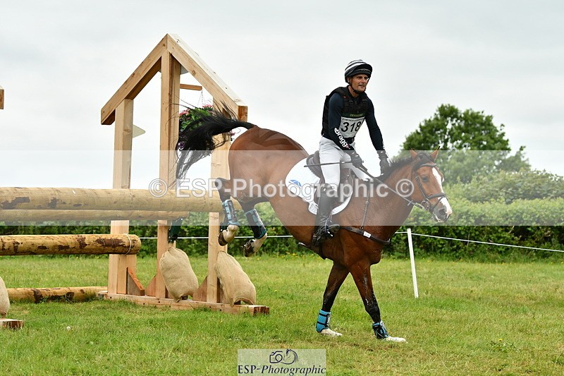 250524A-121346-09835 - B-318-Alexander.Bragg-SHANNONDALE.CONNOR