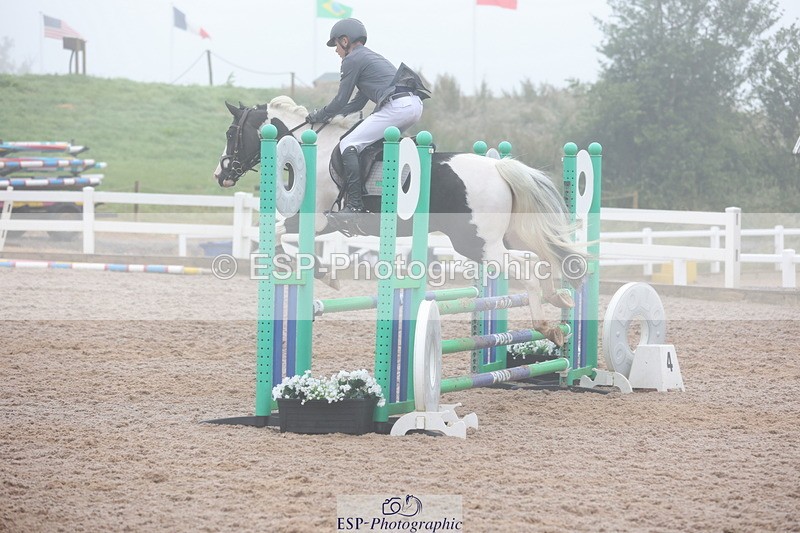 240630A-090254-11388 - Cls 30 British Novice and 80cm Open