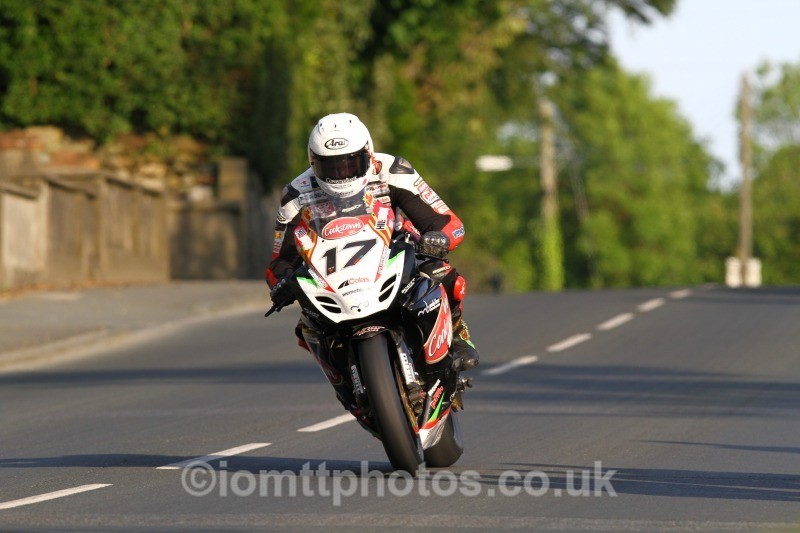 Dan Kneen Kawasaki / Cookstown B.E.Racing - Tuesday Practice Solos