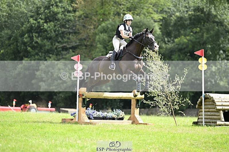 240804-103528-10573 - 403-Alana_Harries-THE_KNIGHT