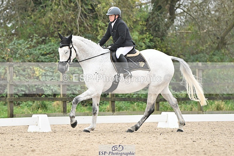 241103-132041-01688 - Novice 1 - 13.10 to 14.34