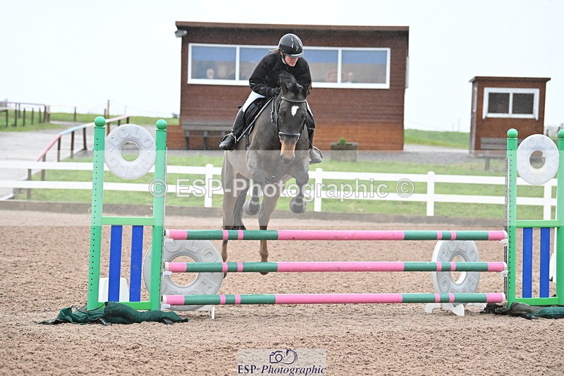 231209A-093217-01312 - Cls 9 British Novice & 90cm Open