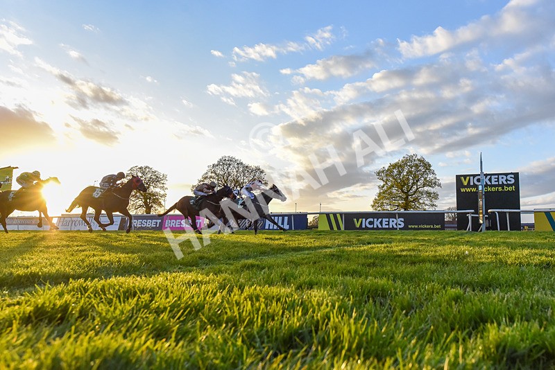 200424-Race 8-Hombre-3377 - Race 8