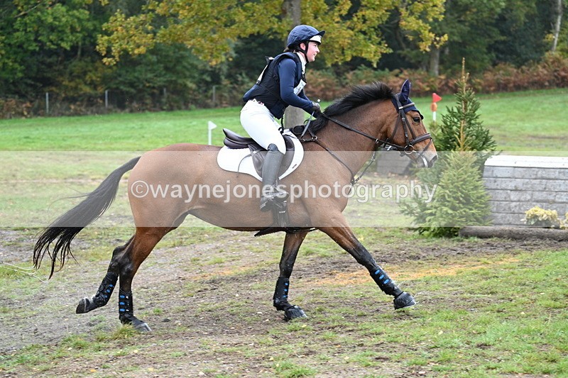 WJ7_3171 - Time 10:47 to 11:11 at the water