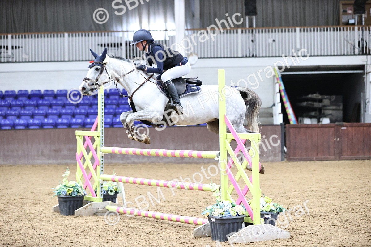 SBM_002824 - Class 13 - Blue Chip Pony Newcomers 1.00m Open