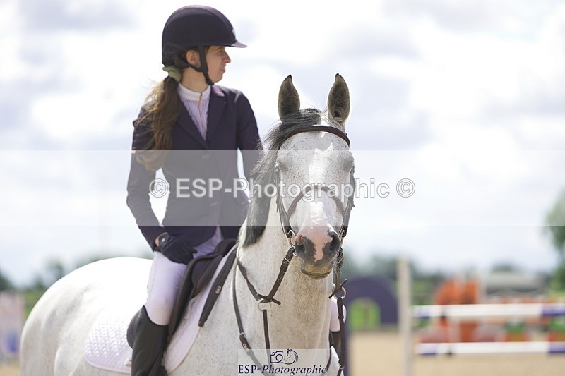 230806A-134046-02191 - Cls 14 Snr Foxhunter & 1.20m Open